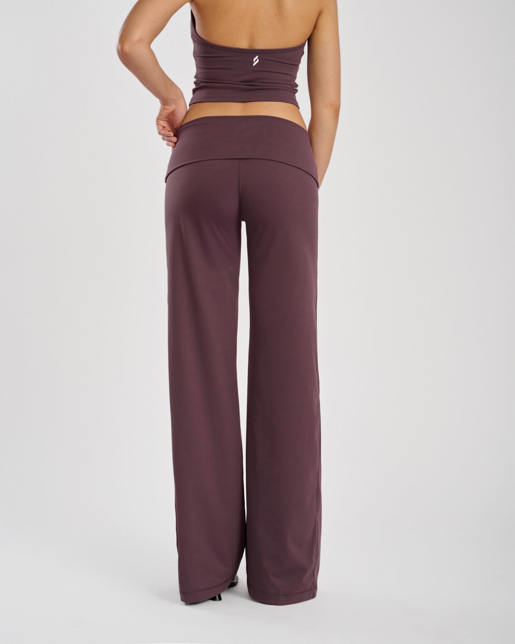 EQL Grace relaxed lounge pants — activewear