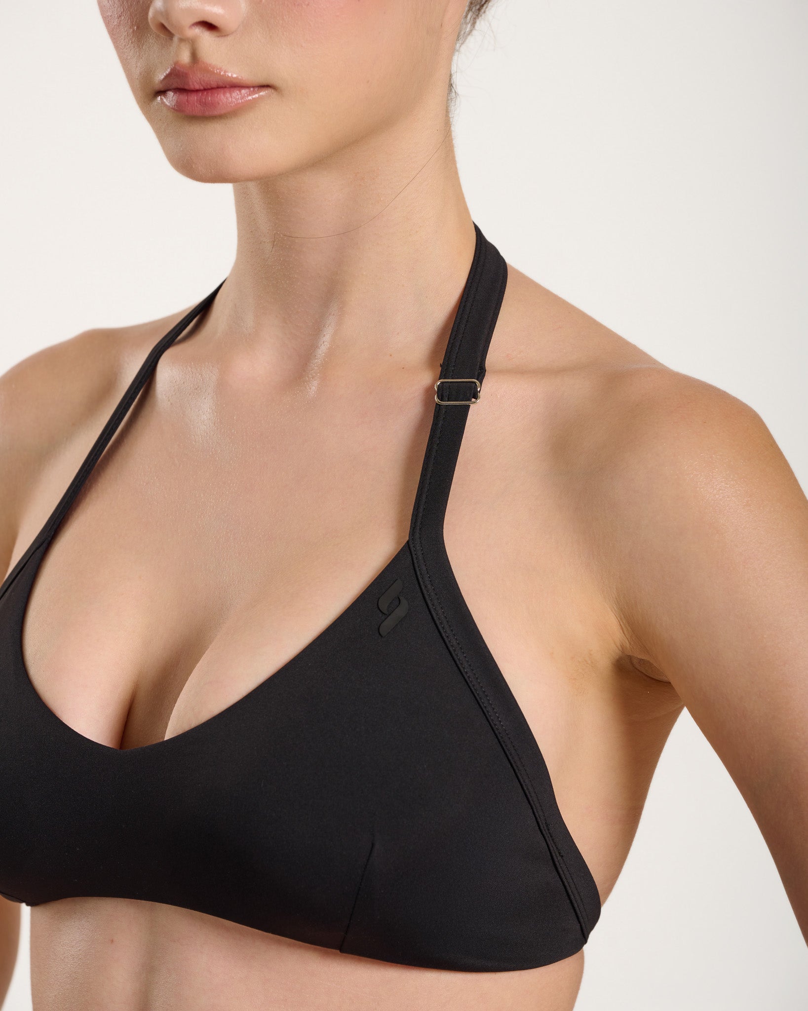 EQL Poise open-back sports bra — activewear